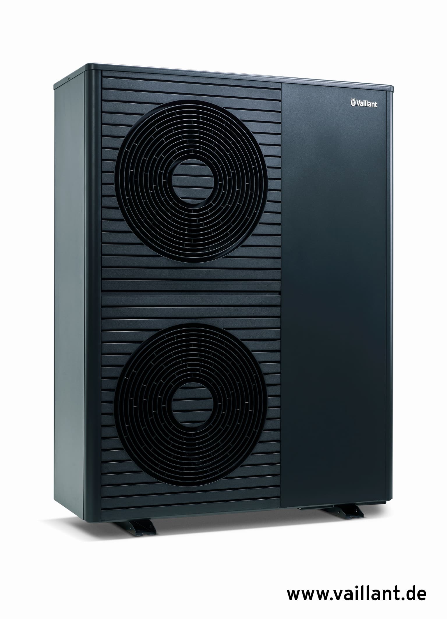 Produktdetail der Vaillant aroTHERM plus mit Fokus auf hochwertige Verarbeitung und kompakte Bauweise