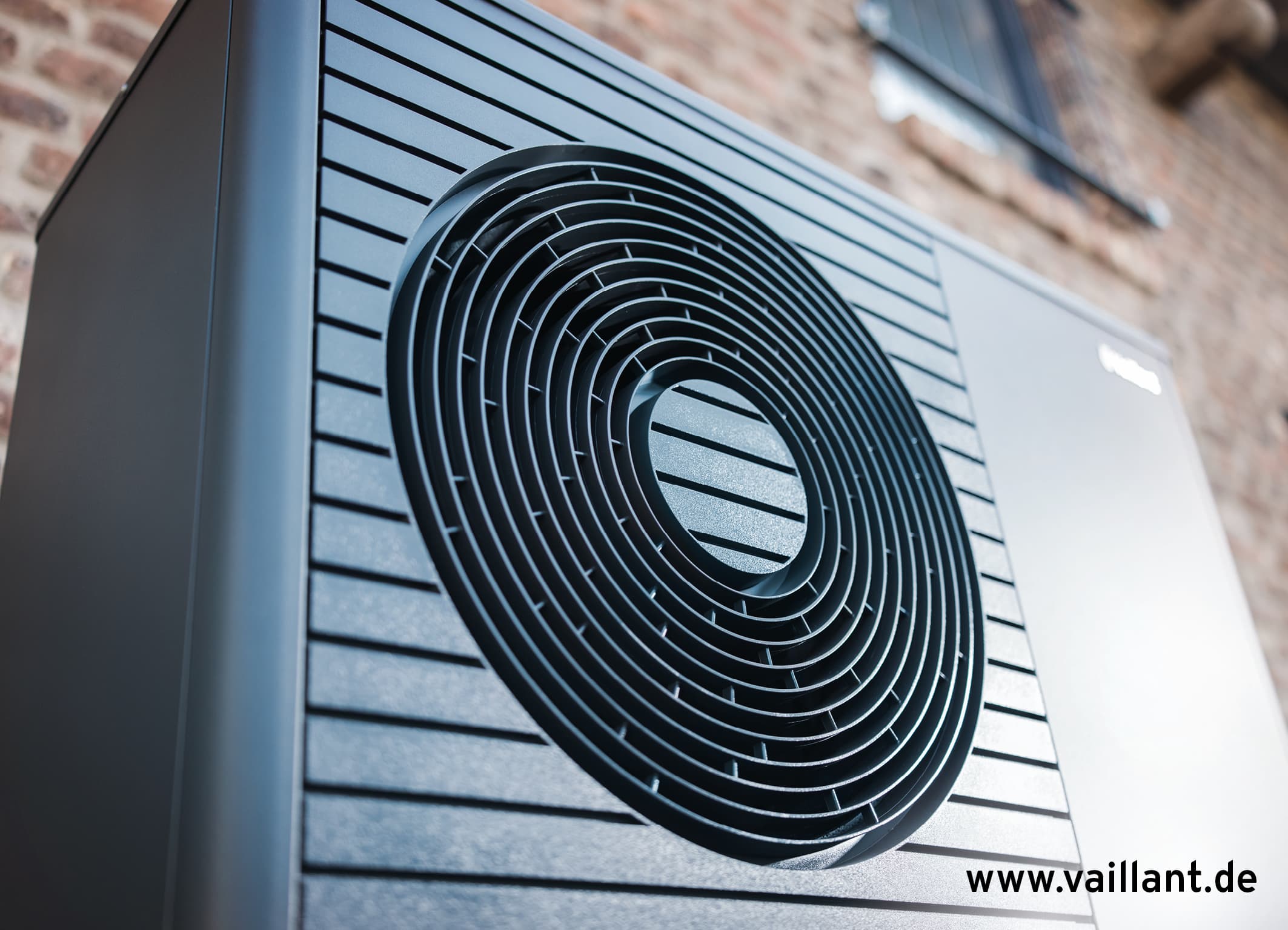 Vaillant aroTHERM plus Wärmepumpe